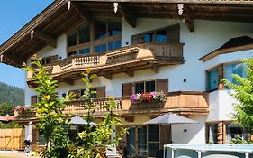 Apartment Hahnenkammblick